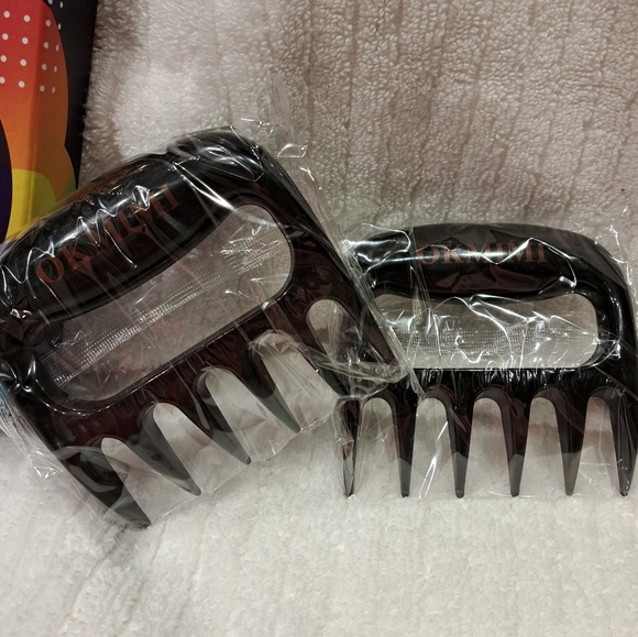 🙃6/$10 Meat Shredders - Picture 2 of 5